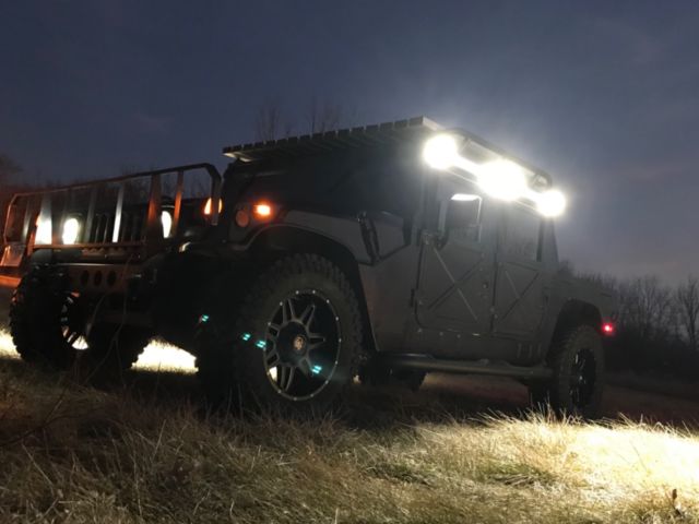 Custom Black Humvee HMMWV Hummer H1 M998 1994 Hummer H1 Custom