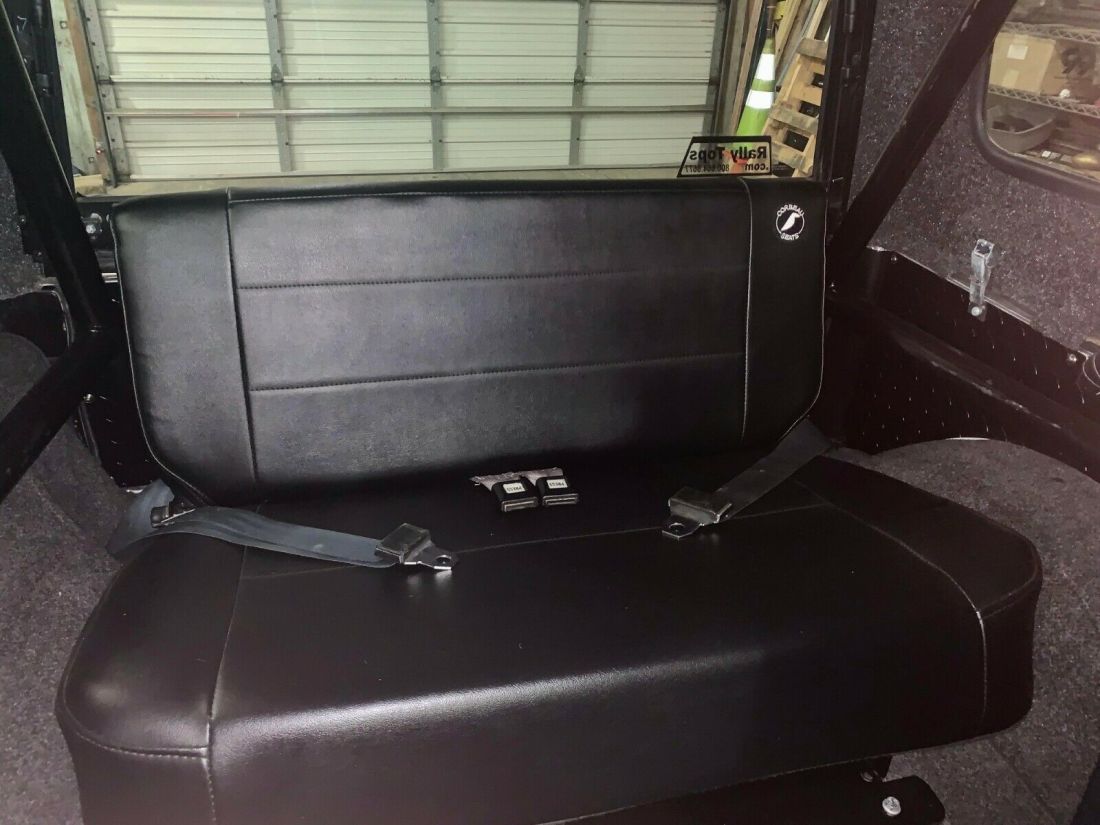 1993 Suzuki Samurai Restored, Show Quality - photo 12