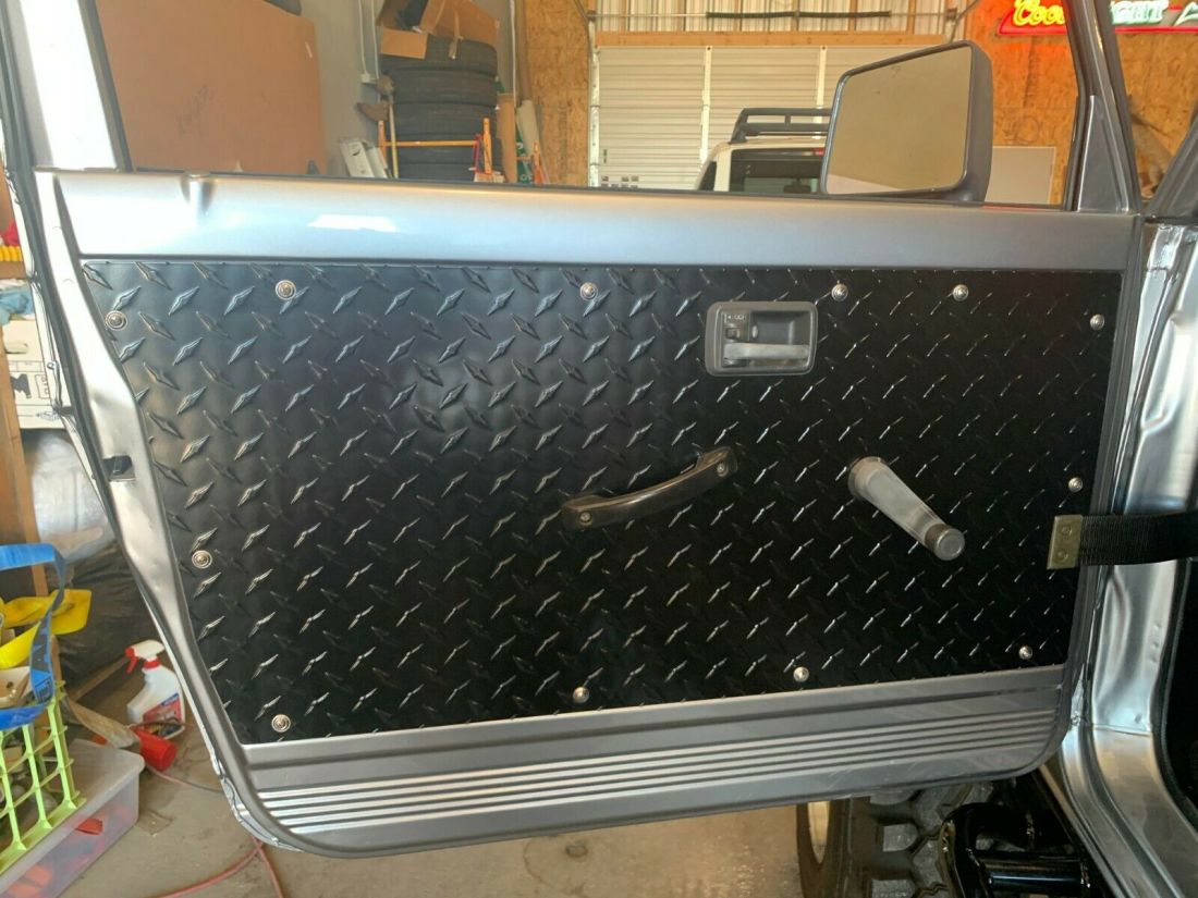 1993 Suzuki Samurai Restored, Show Quality - photo 9