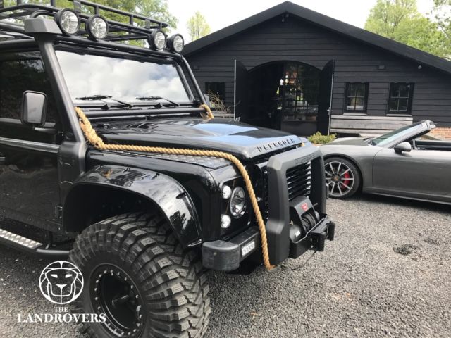 1992 Land Rover Defender Custom Bespoke - photo 9