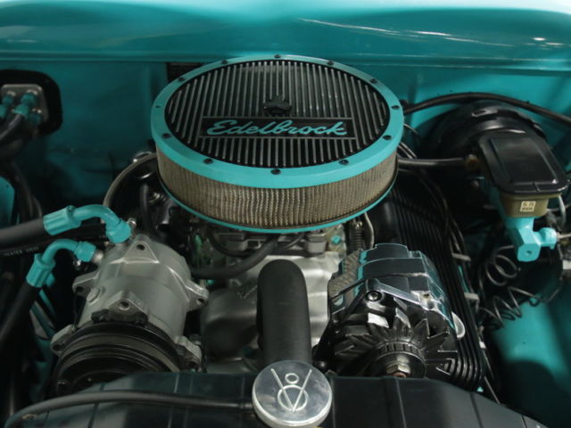 1950 Ford 2 Door Sedan - photo 3