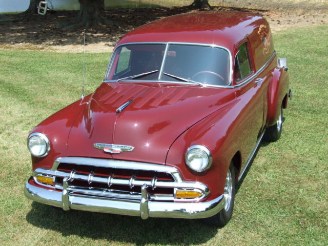 1952 Chevrolet Sedan Delivery 2 Dr - photo 2
