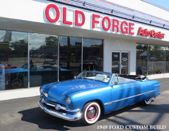 1949 Ford Convertible - photo 2