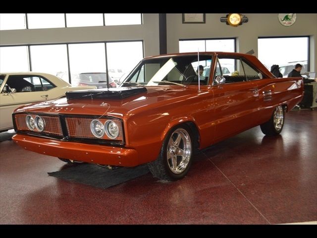 CUSTOM BUILT Sunburst Orange 470 Automatic SHOW QUALITY FAST MINT 1966 Dodge Coronet 500