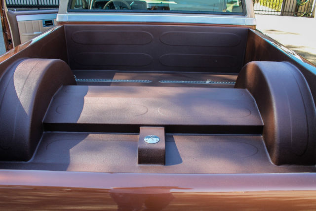 1983 Chevrolet C-10 FULLY LOADED TRUCK - photo 8