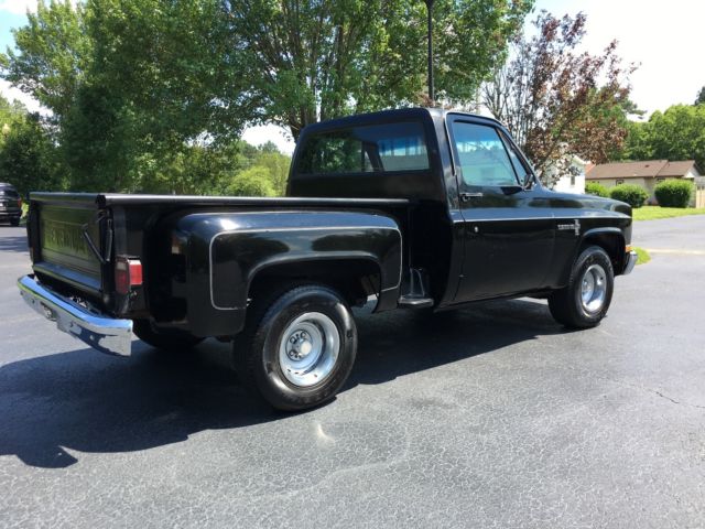 1985 Chevrolet C-10 Custom Cab Step Side Short Bed - photo 7