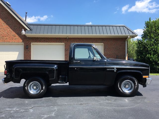 1985 Chevrolet C-10 Custom Cab Step Side Short Bed - photo 9