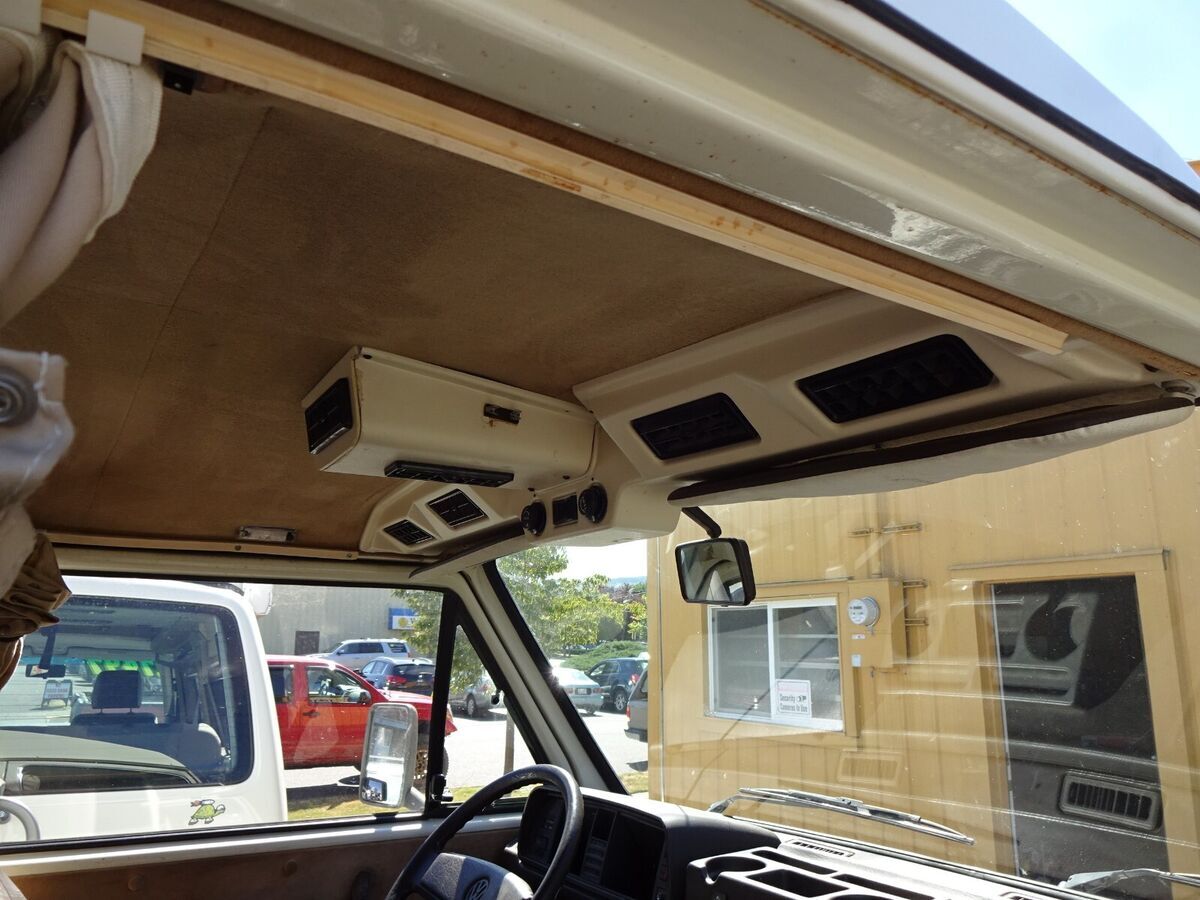 1985 Volkswagen Bus/Vanagon - photo 11
