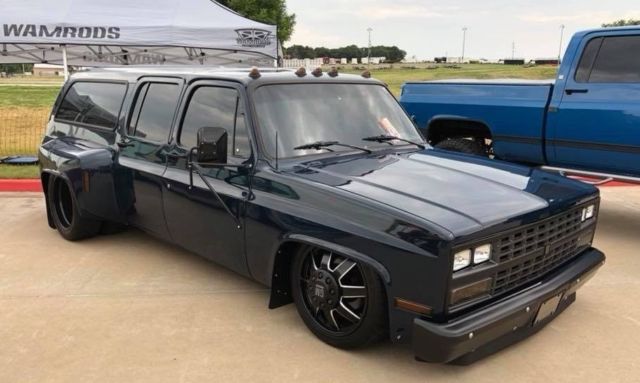 1985 Chevrolet Suburban - photo 3
