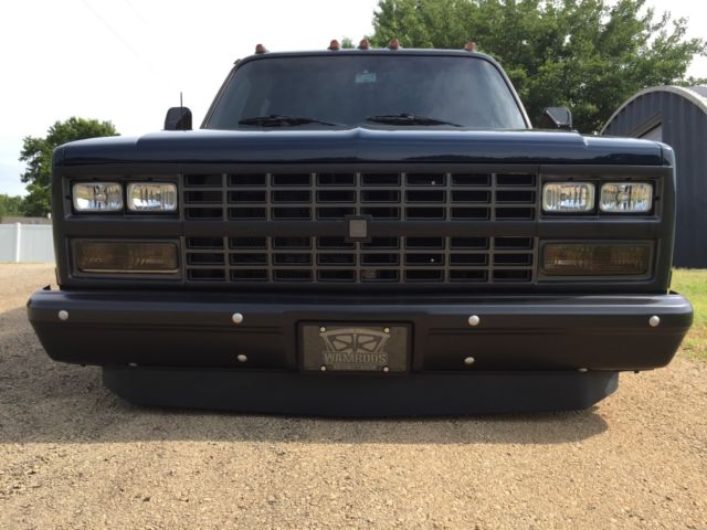 1985 Chevrolet Suburban - photo 5