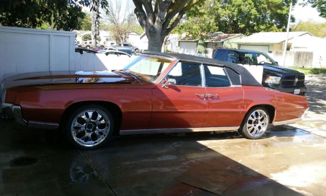 1967 Ford Thunderbird - photo 2
