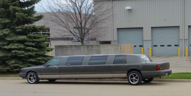 Custom Classic Lincoln Town Car Stretched Limo, Hot Rod / Rat Rod 1994 Lincoln Town Car Limo