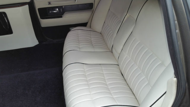 1994 Lincoln Town Car Limo - photo 10