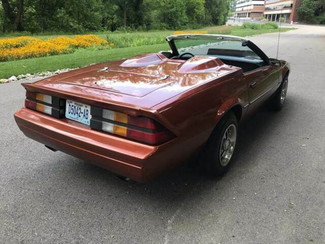 1984 Chevrolet Camaro Berlinetta 2dr Hatchback - photo 5