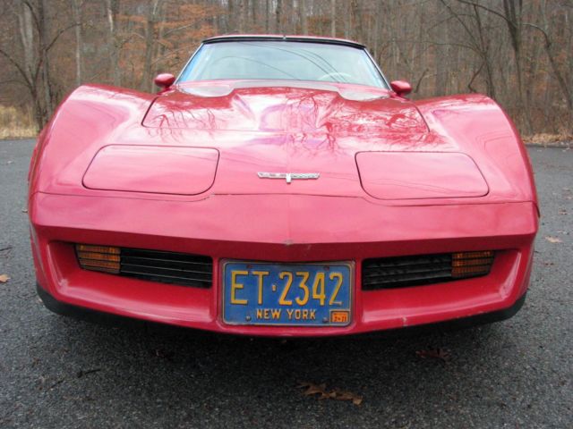 1976 Chevrolet Corvette - photo 2
