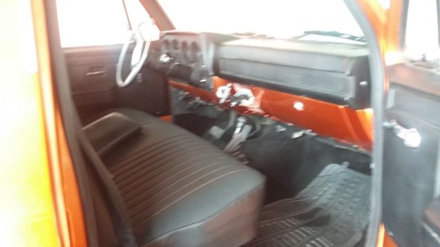 1987 Chevrolet C-10 pick up - photo 3