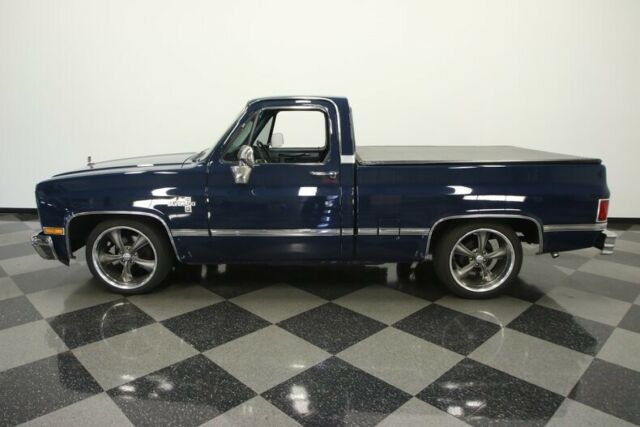 1986 Chevrolet C-10 Silverado - photo 3