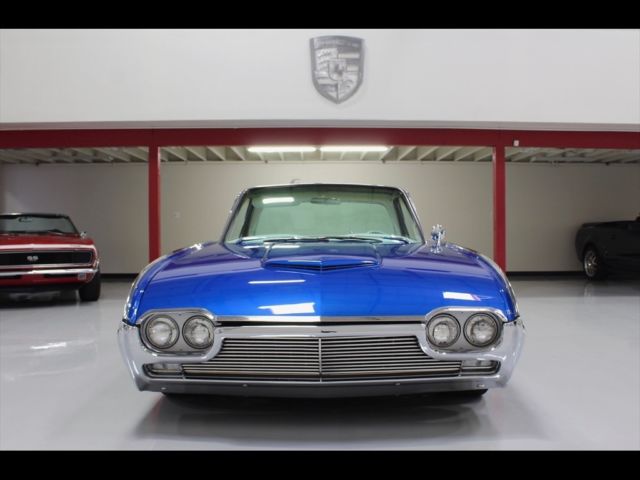 1962 Ford Thunderbird - photo 2