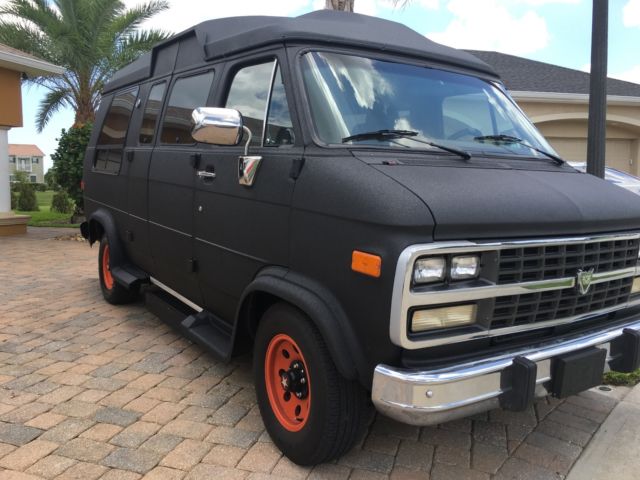 Custom Hydraulic Hidden Wheel Chair Ramp With Power Doors "No Reserve Auction" 1992 Chevrolet G20 Van Custom Line-X Paint