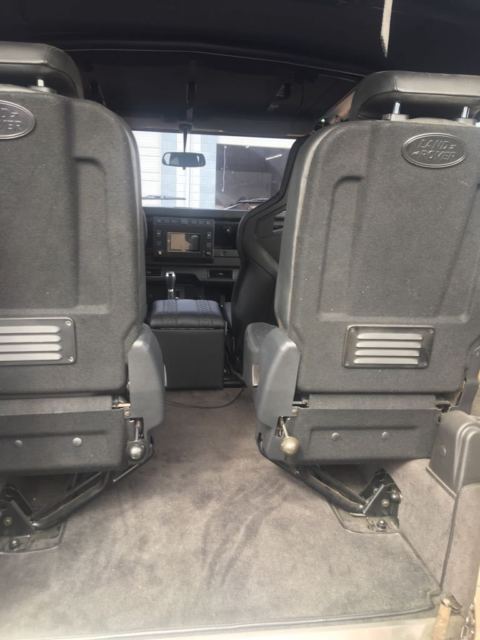 1990 Land Rover Defender - photo 11