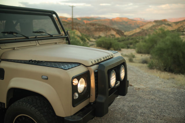1990 Land Rover Defender - photo 3