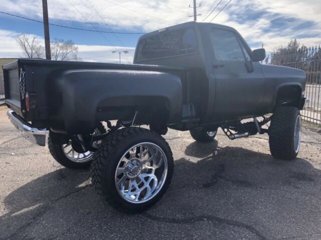 1986 Chevrolet C/K Pickup 1500 - photo 2