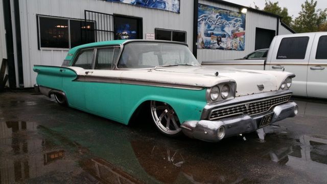 1959 Ford Fairlane Galaxie 500 - photo 2