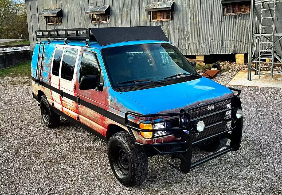 Custom Overlander Camper 1992 Ford E-350 Super Duty Van Life 1992 Ford Econoline