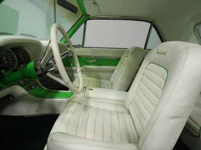 1962 Ford Thunderbird - photo 3