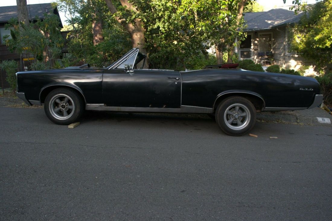 Custom REAL 1967 Pontiac GTO Convertible 1967 Pontiac GTO