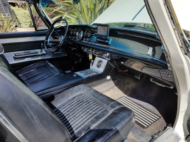 1964 Chrysler 300 Series 330K - photo 10