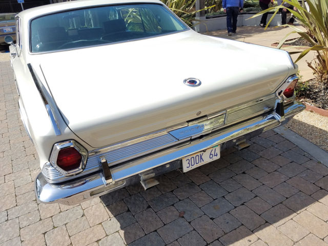 1964 Chrysler 300 Series 330K - photo 4