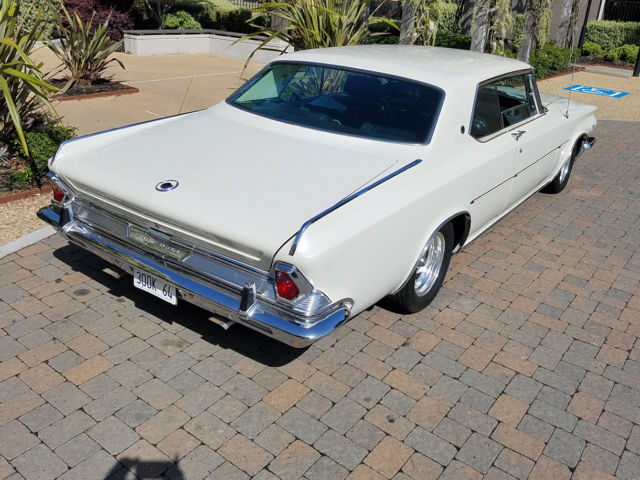 1964 Chrysler 300 Series 330K - photo 6