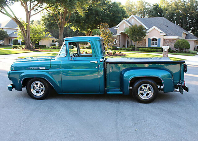 1959 Ford F-100 SHORT BED RESTOMOD - 5.7 LITER V-8 - 2K MILES - photo 2