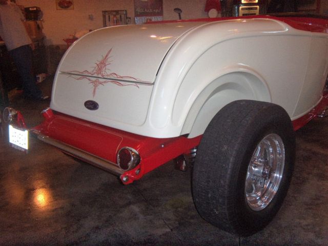 1932 Ford Roadster - photo 11