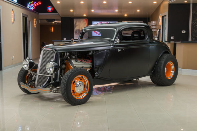 Custom Rotisserie Build! 392ci HEMI V8 Engine, 700R4 4-Speed Auto, Ford 9", DB! 1934 Ford 3-Window