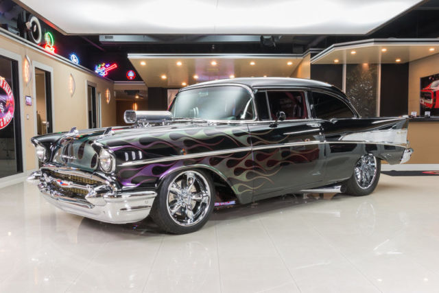 Custom Rotisserie Build! GM 565ci V8 (755 HP), TH400 Auto, PS, 4-Wheel Disc PB! 1957 Chevrolet Bel Air/150/210