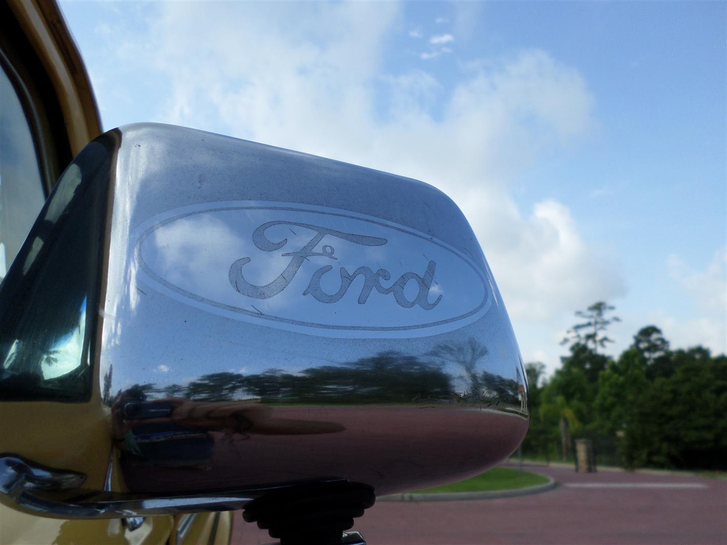 1974 Ford F-250 Dump Bed - photo 9