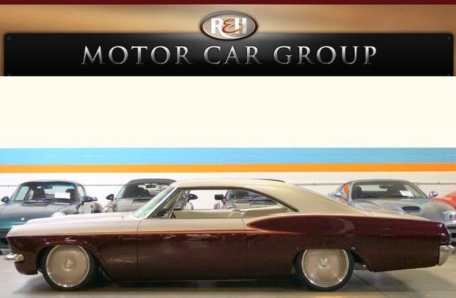 Custom Show Winner Fuel Injection Power Steering Brakes Windows Leather 1965 Chevrolet Impala
