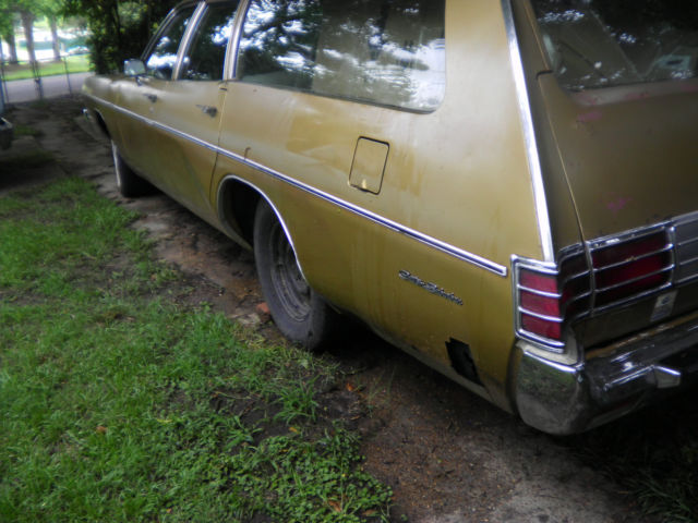 1973 Plymouth Fury Custom Suburban - photo 7