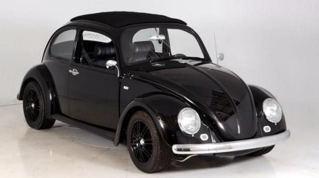 Custom VW Beetle Classic with Sunshade 1967 Volkswagen Beetle - Classic