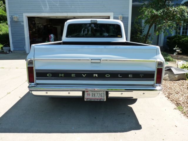 1972 Chevrolet C-10 White - photo 4