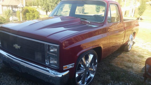 CUSTOMIZED 1986 CHEVROLET C-10 TRUCK 1986 Chevrolet C-10
