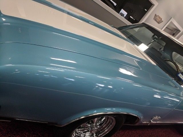 1970 Oldsmobile Cutlass S - photo 4