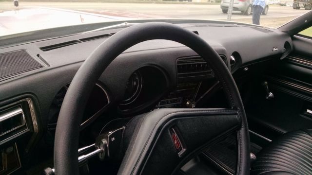 1976 Oldsmobile Cutlass salon - photo 11