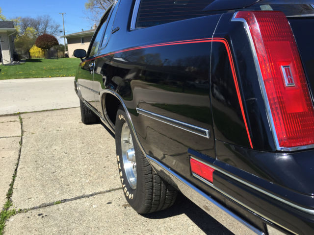 CUTLASS SUPREME CLASSIC BLACK BEAUTY LOW MILES 1988 Oldsmobile Cutlass CLASSIC