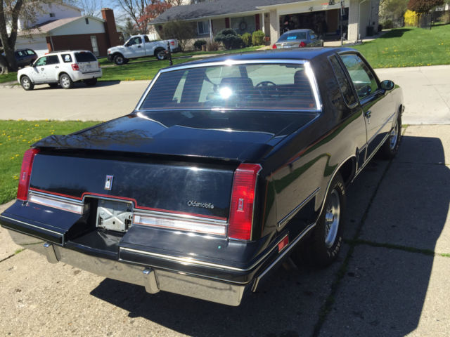 1988 Oldsmobile Cutlass CLASSIC - photo 4