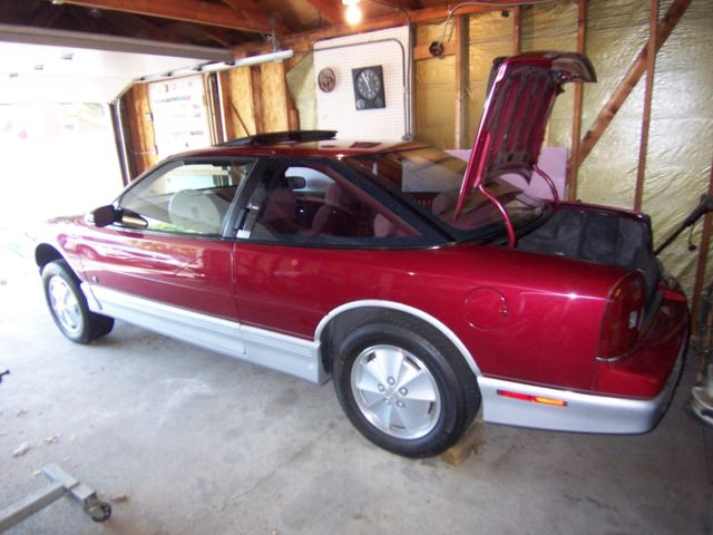 1990 Oldsmobile Cutlass International - photo 5