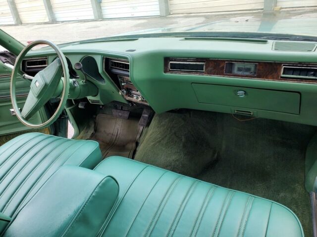 1977 Oldsmobile Cutlass Supreme - photo 7