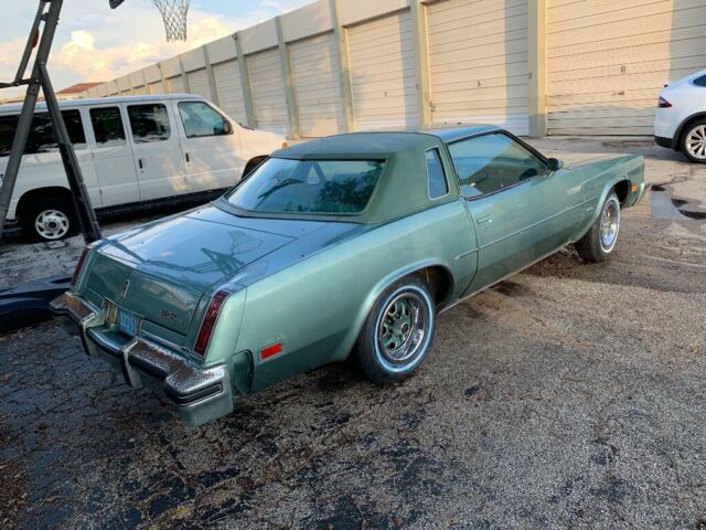 1977 Oldsmobile Cutlass Supreme - photo 8